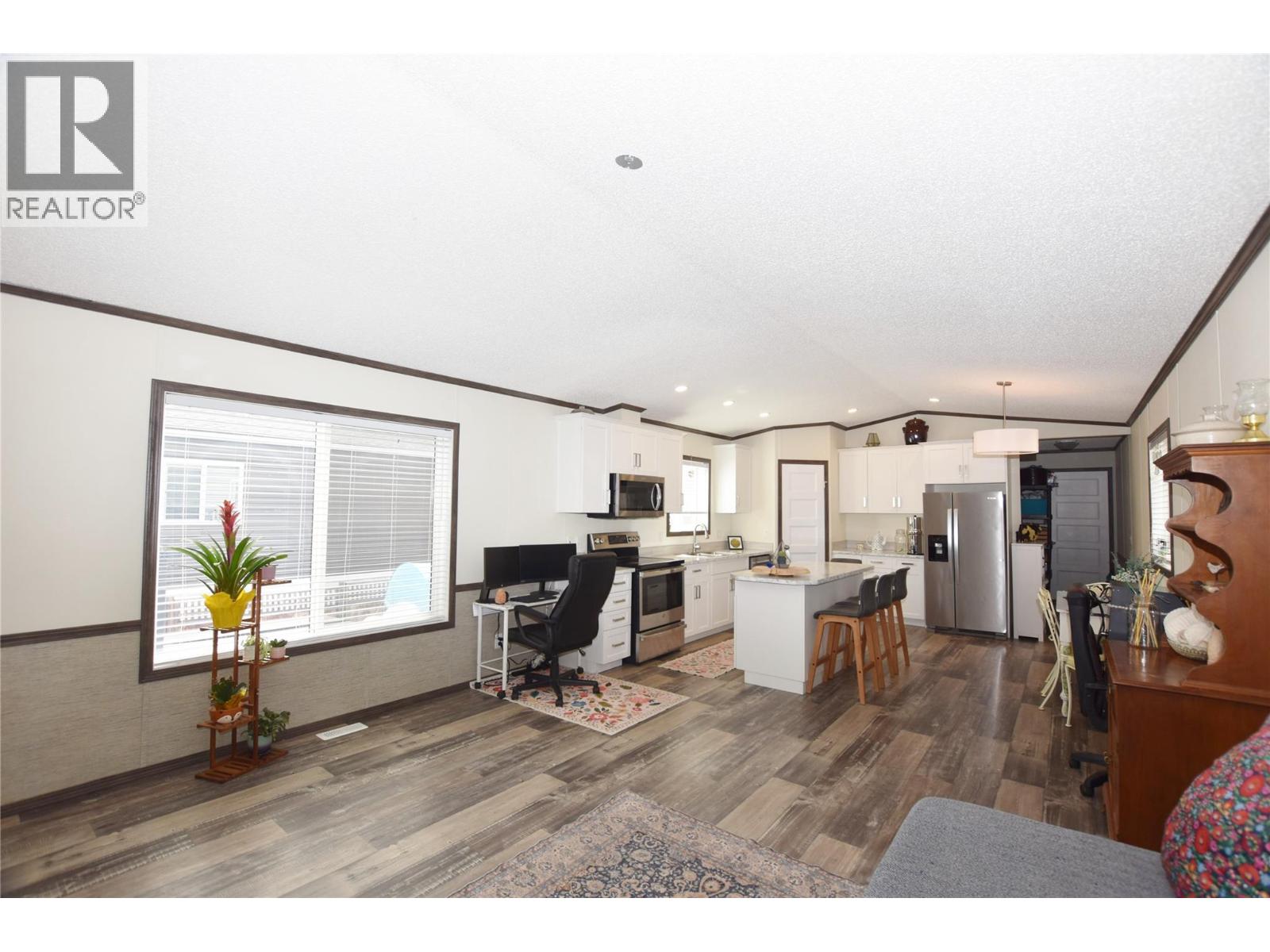 63 Antoine Road Unit# 121, Vernon, British Columbia  V1H 2A3 - Photo 5 - 10393659