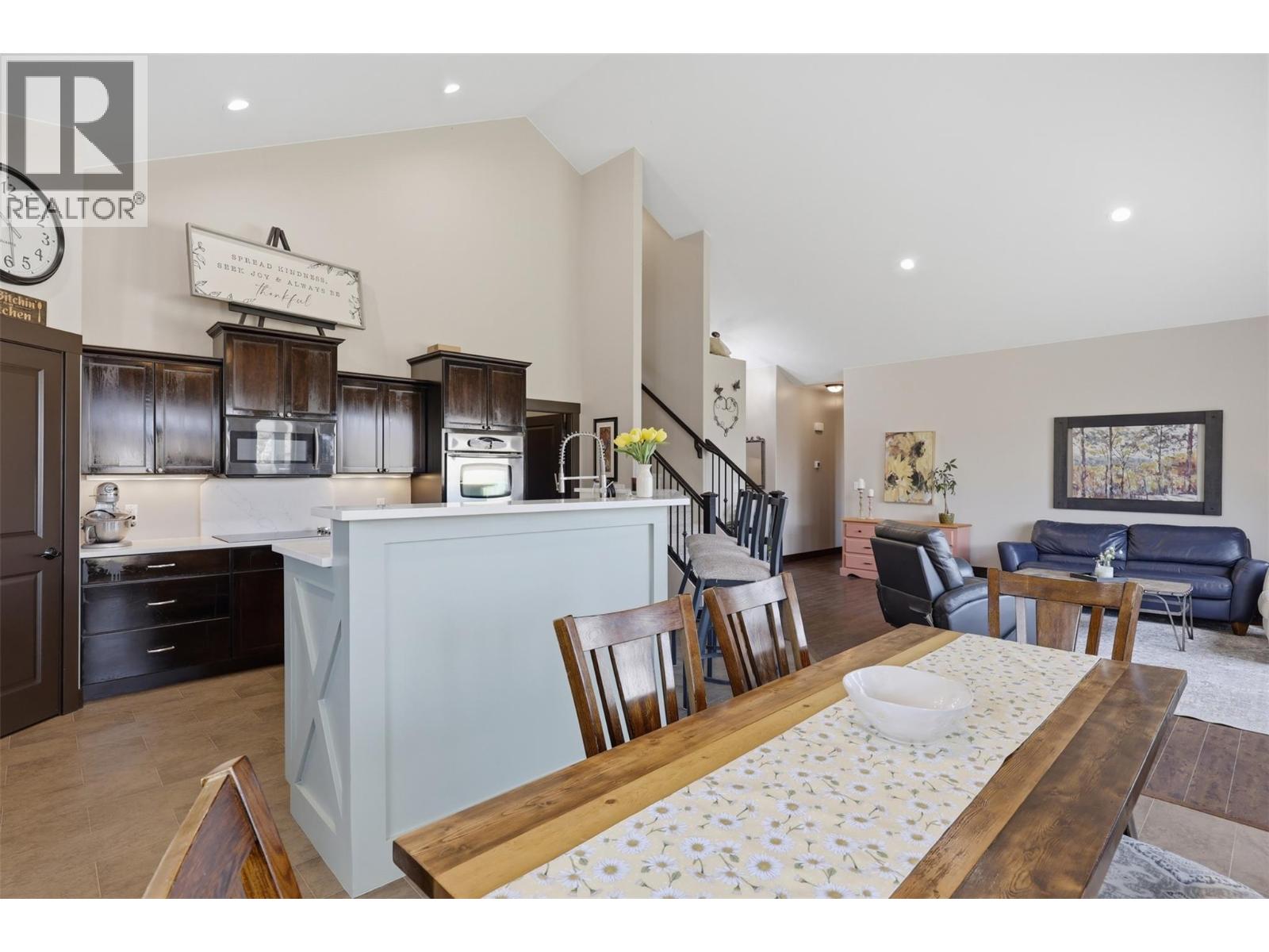 5385 Rodeo Drive, Kamloops, British Columbia  V1S 2A3 - Photo 12 - 10399722