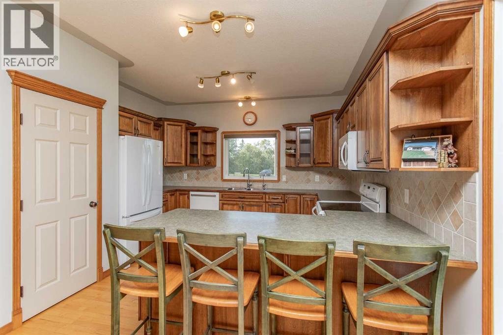 27244 Highway 42, Rural Red Deer County, Alberta  T0M 1R0 - Photo 7 - A2341707