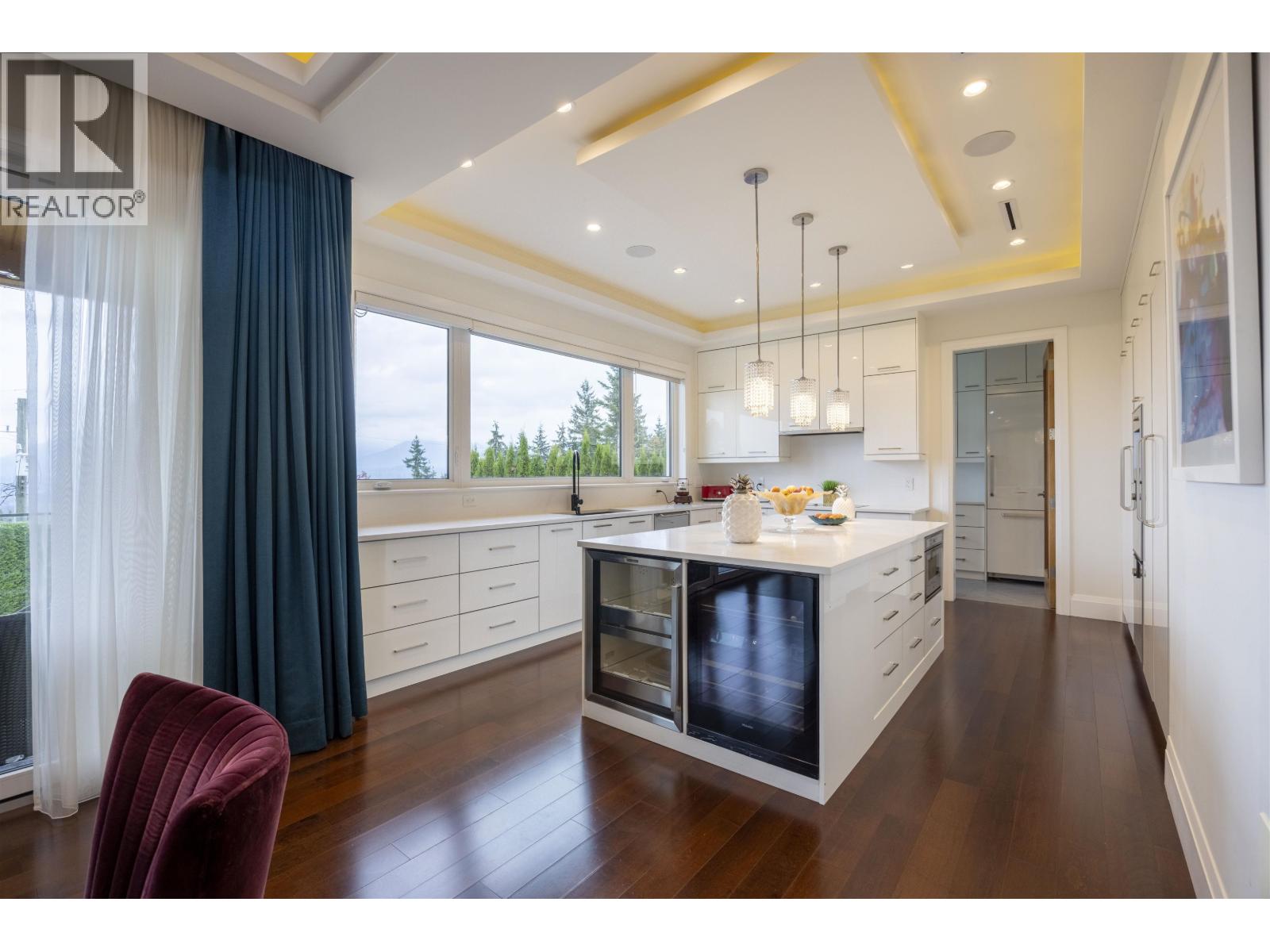 5111 Harbour View Road, Burnaby, British Columbia  V5B 1C9 - Photo 12 - R3161704