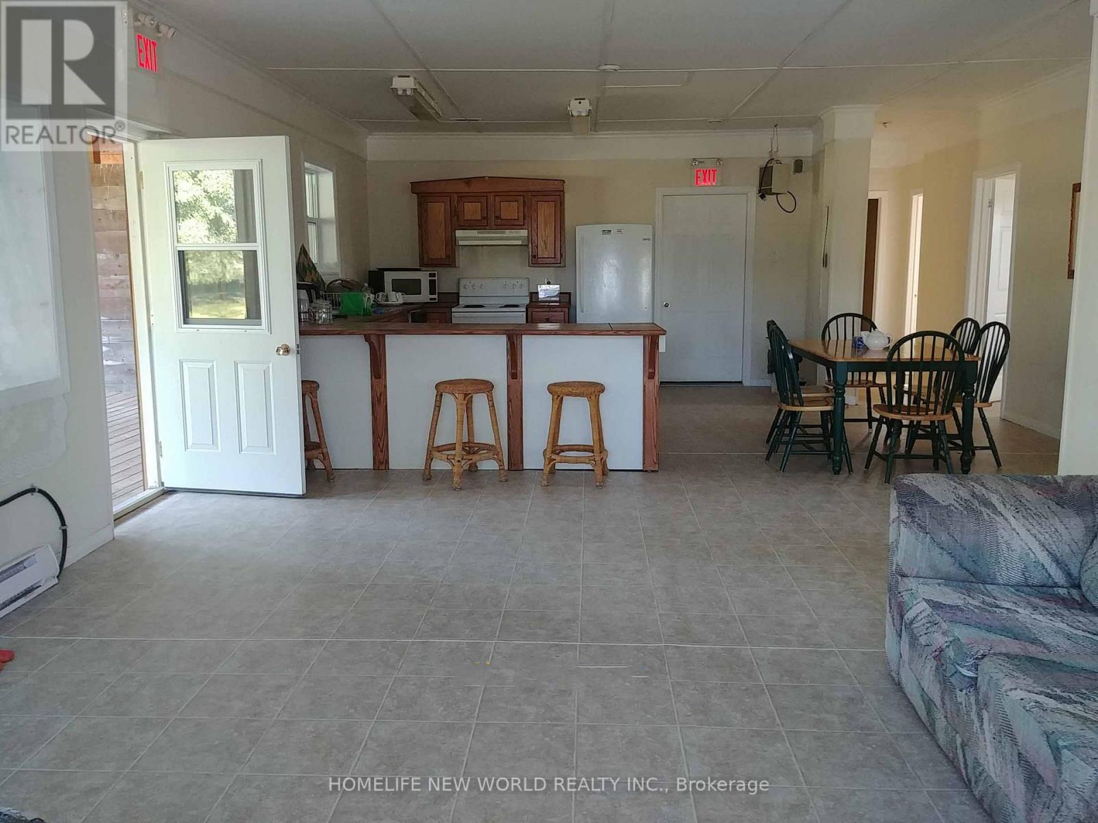 337 Escott Rockport Road, Leeds And The Thousand Islands, Ontario  K0E 1R0 - Photo 39 - X12978074