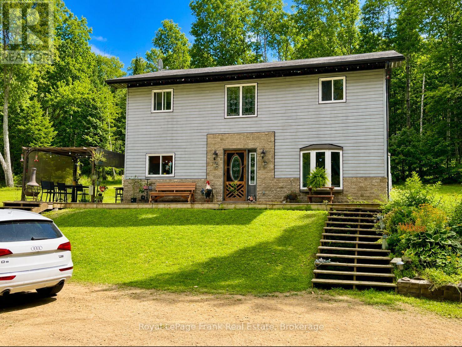 1630 Musclow Greenview Road, Hastings Highlands, Ontario  K0L 1C0 - Photo 2 - X13747546