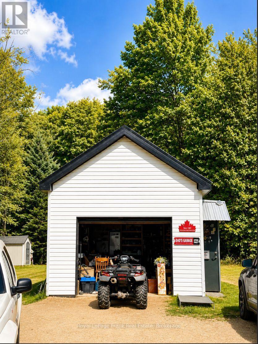 1630 Musclow Greenview Road, Hastings Highlands, Ontario  K0L 1C0 - Photo 26 - X13747546