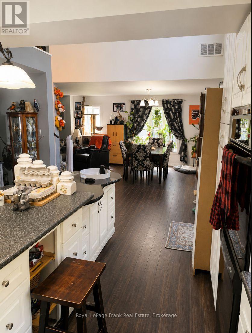 1630 Musclow Greenview Road, Hastings Highlands, Ontario  K0L 1C0 - Photo 6 - X13747546