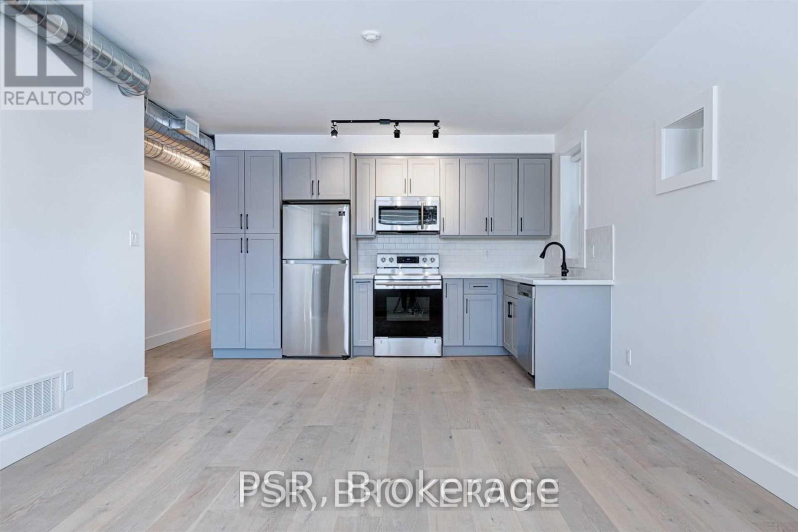 Main - 87 Hammersmith Avenue, Toronto, Ontario M4E 2W3 - Photo 15 - E13747524