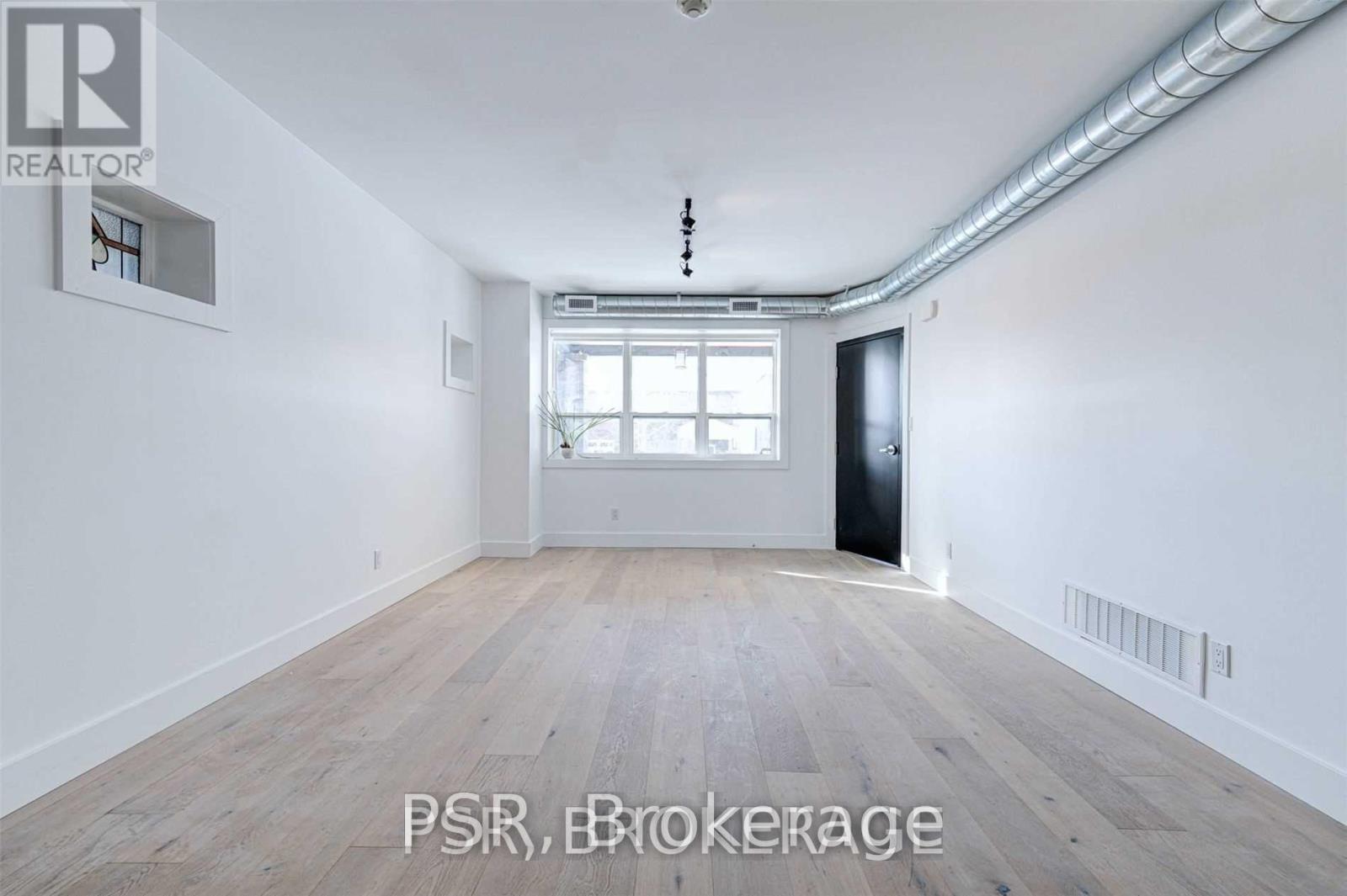 Main - 87 Hammersmith Avenue, Toronto, Ontario M4E 2W3 - Photo 6 - E13747524