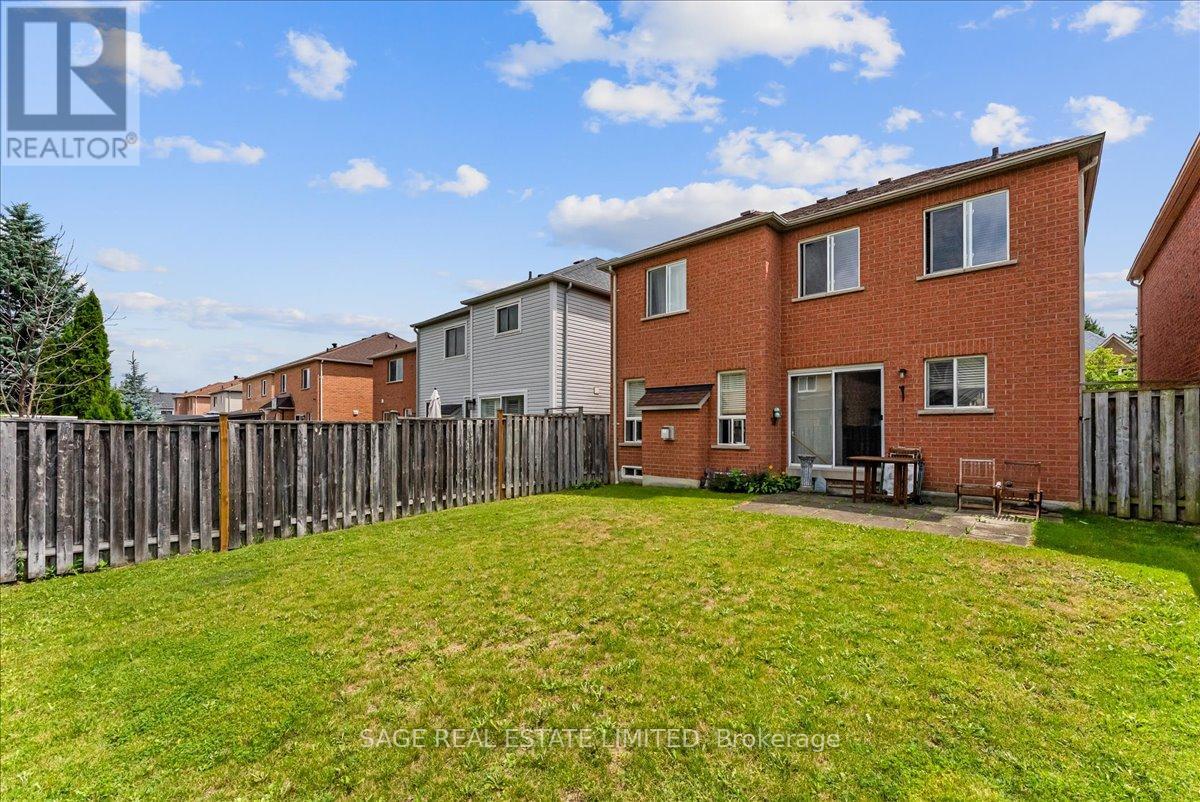 34 Mcsweeney Crescent, Ajax (Northwest Ajax), Ontario  L1T 4C7 - Photo 38 - E13747534