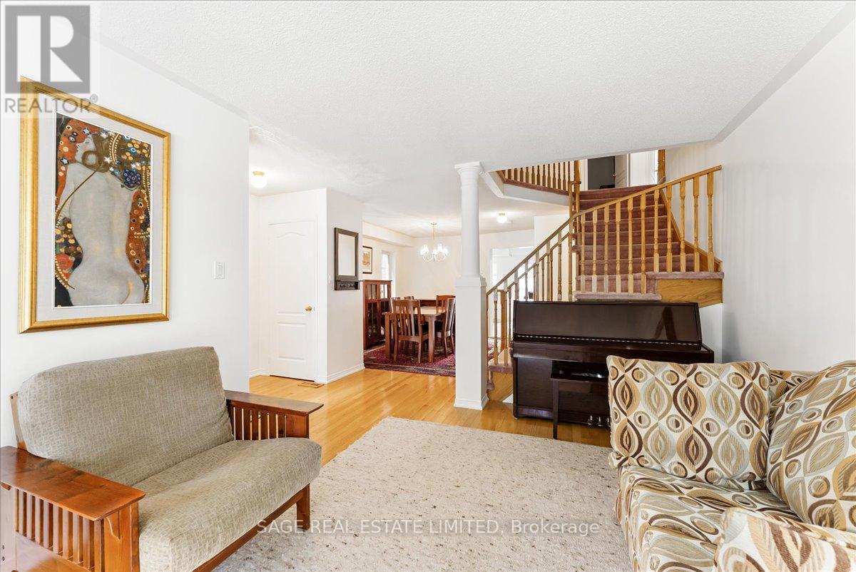 34 Mcsweeney Crescent, Ajax (Northwest Ajax), Ontario  L1T 4C7 - Photo 6 - E13747534