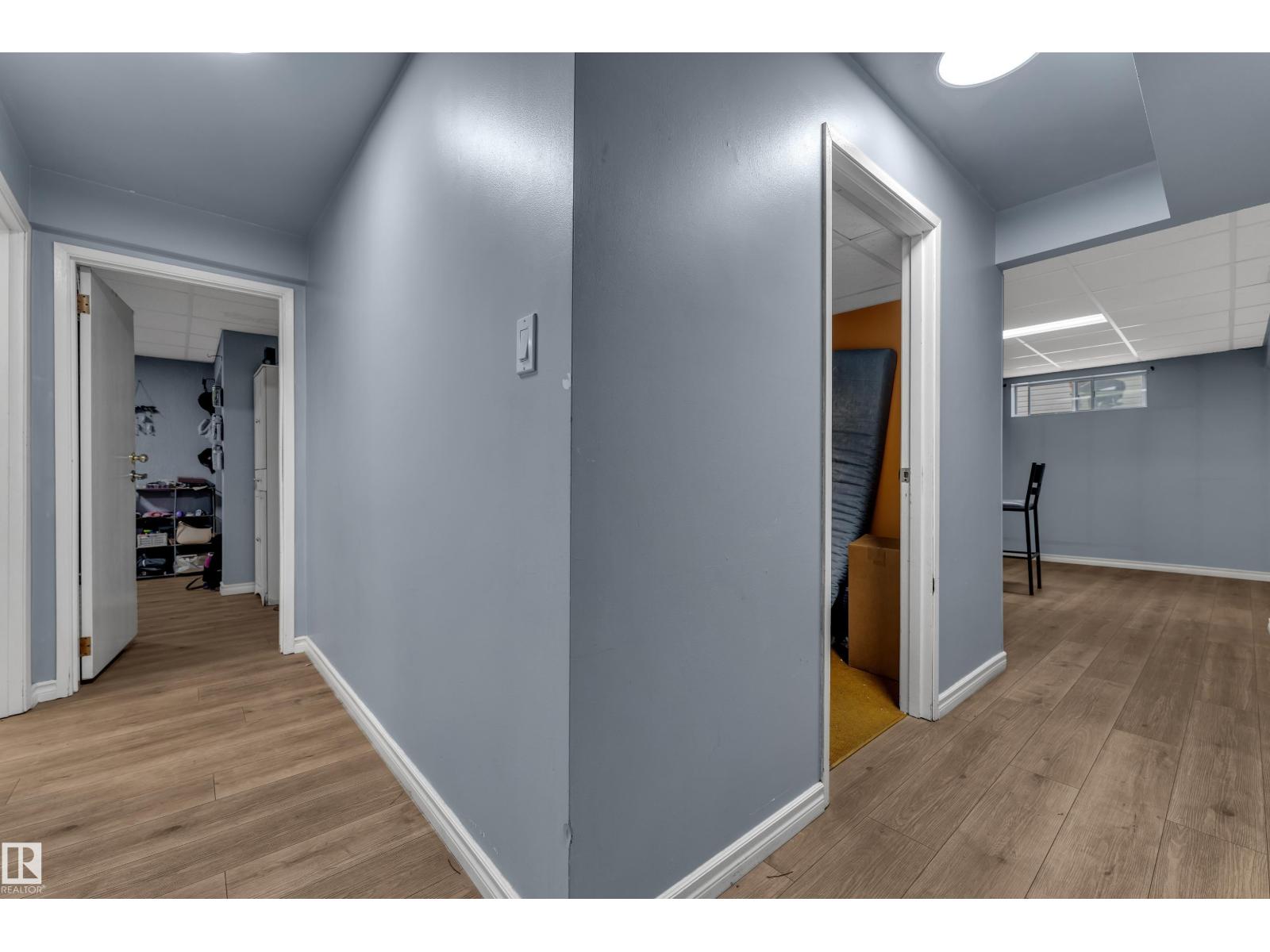 3111 67 St NW, Edmonton, Alberta  T6K 1M1 - Photo 27 - E4507207