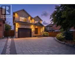9 VANGUARD ROAD, Vaughan, Ontario