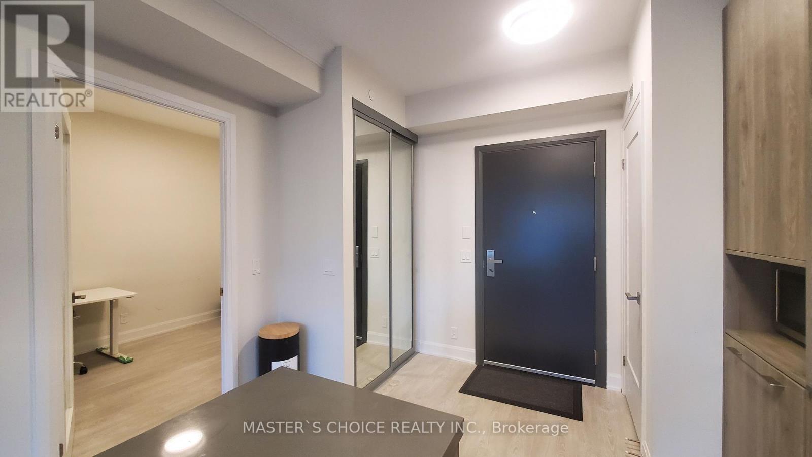 316 - 38 Water Walk Drive, Markham, Ontario  L3R 6M8 - Photo 3 - N13747482