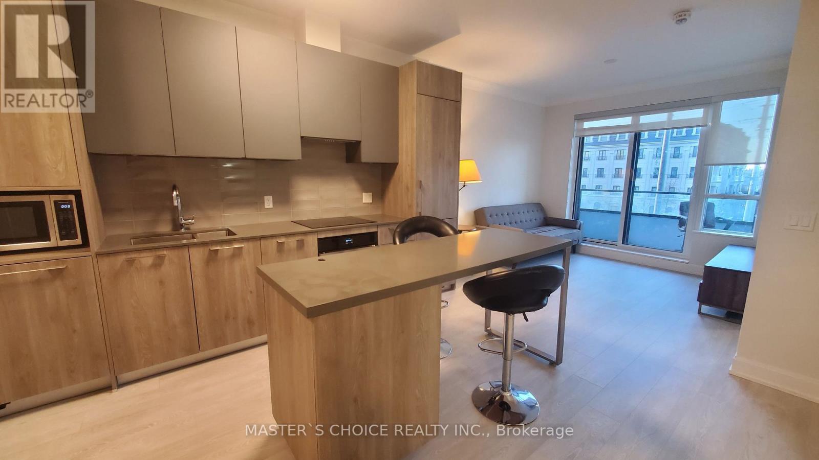 316 - 38 Water Walk Drive, Markham, Ontario  L3R 6M8 - Photo 4 - N13747482
