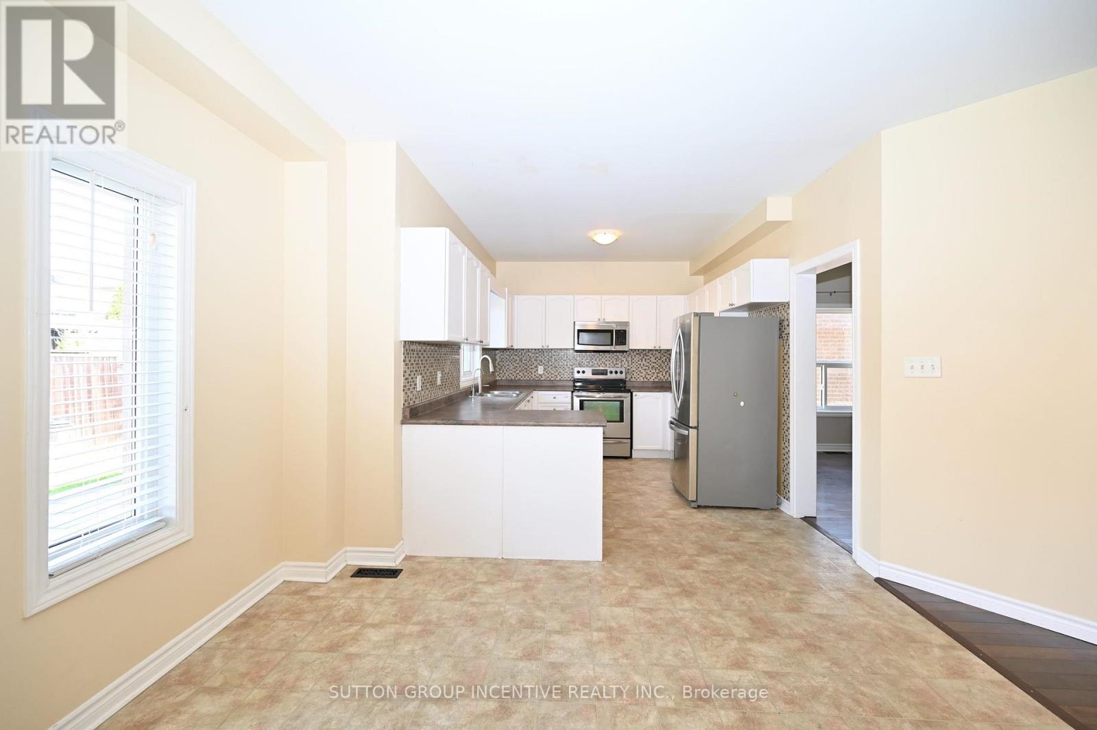149 Raymond Crescent, Barrie (Painswick South), Ontario  L4N 0V7 - Photo 15 - S13747522