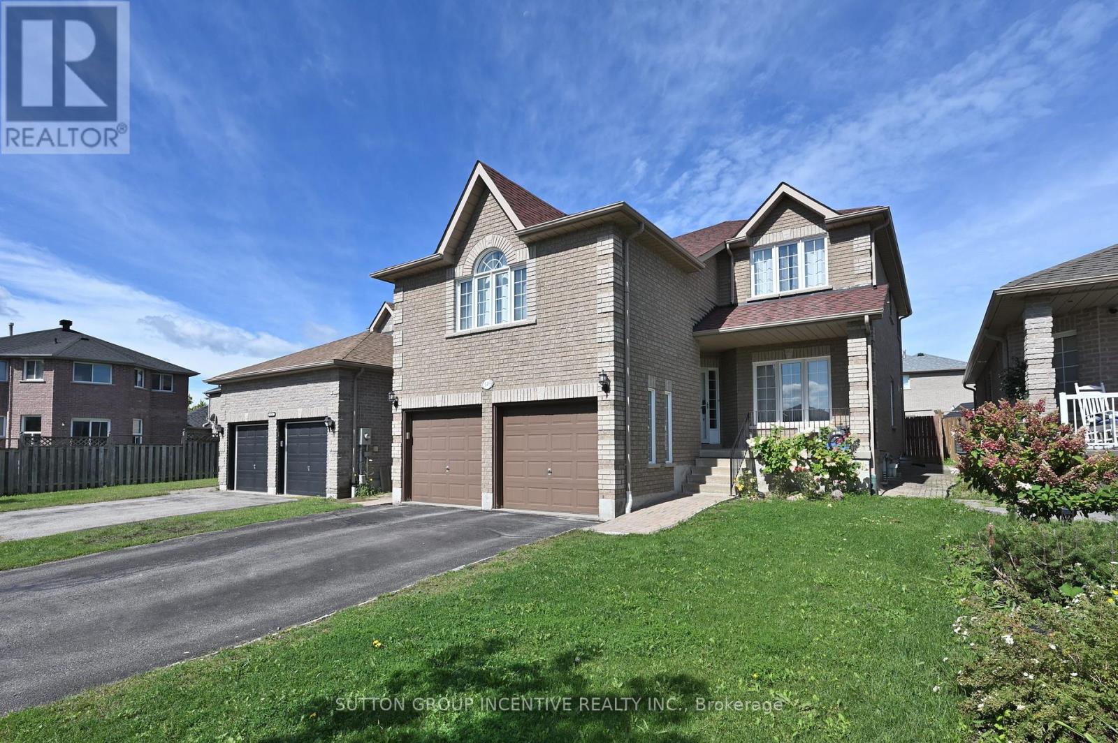 149 Raymond Crescent, Barrie (Painswick South), Ontario  L4N 0V7 - Photo 2 - S13747522