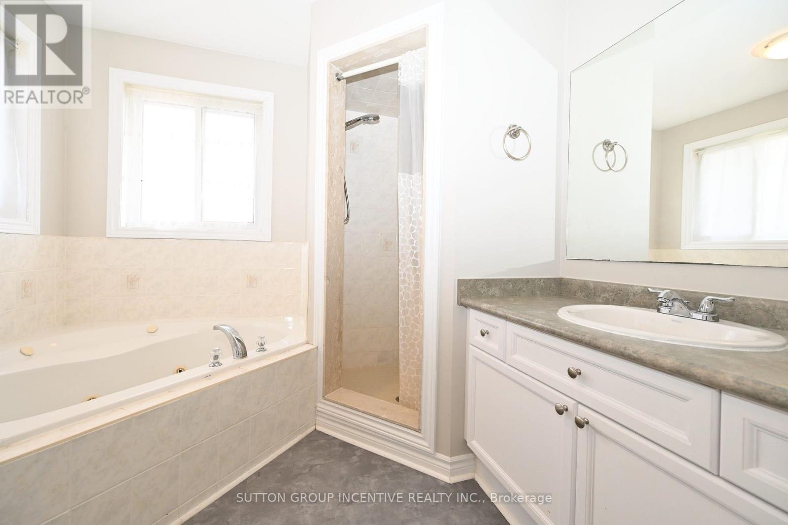 149 Raymond Crescent, Barrie (Painswick South), Ontario  L4N 0V7 - Photo 26 - S13747522