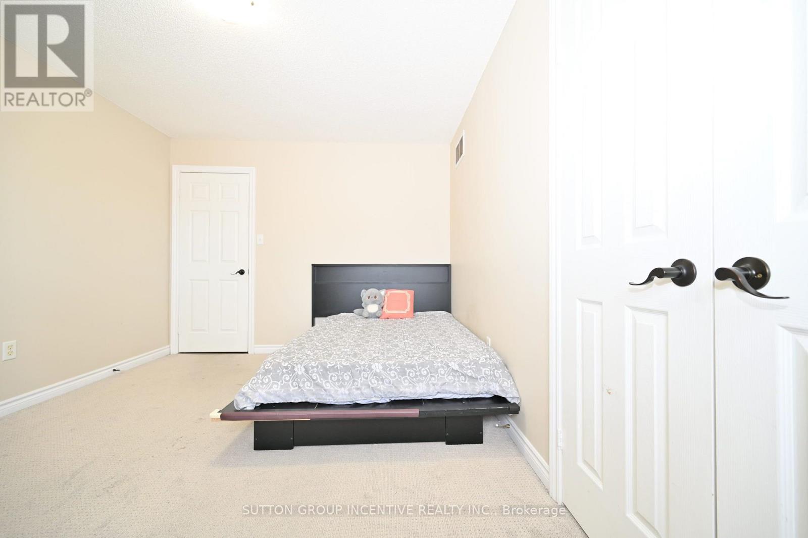 149 Raymond Crescent, Barrie (Painswick South), Ontario  L4N 0V7 - Photo 31 - S13747522