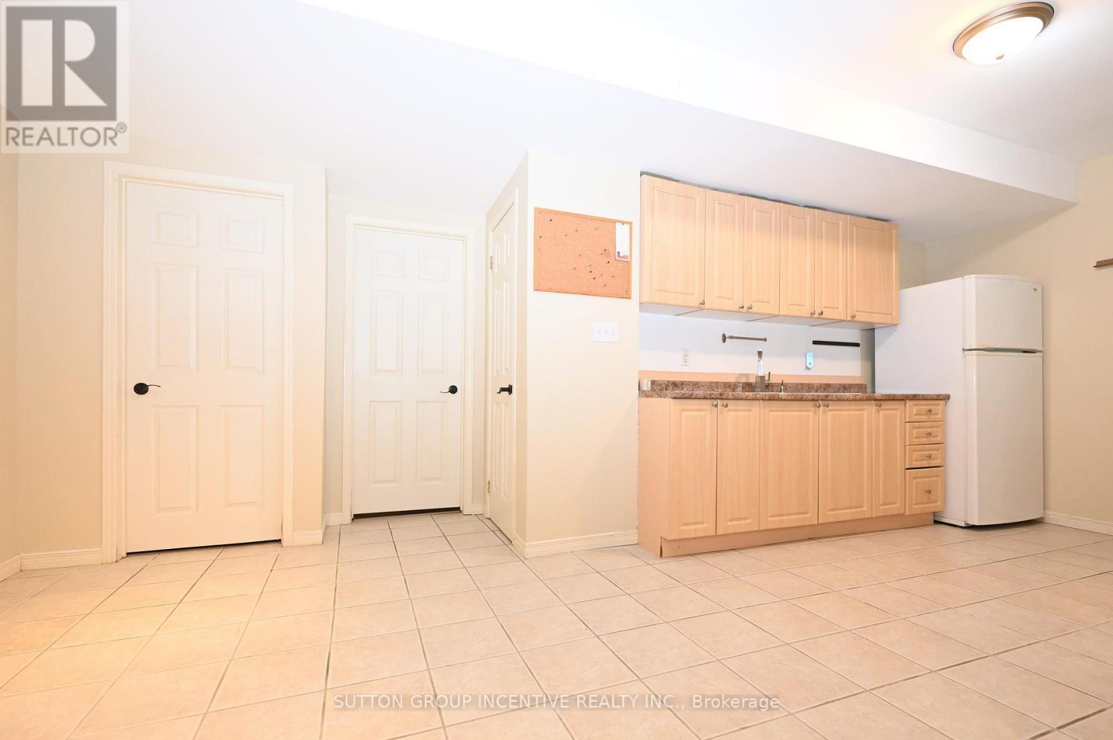 149 Raymond Crescent, Barrie (Painswick South), Ontario  L4N 0V7 - Photo 40 - S13747522