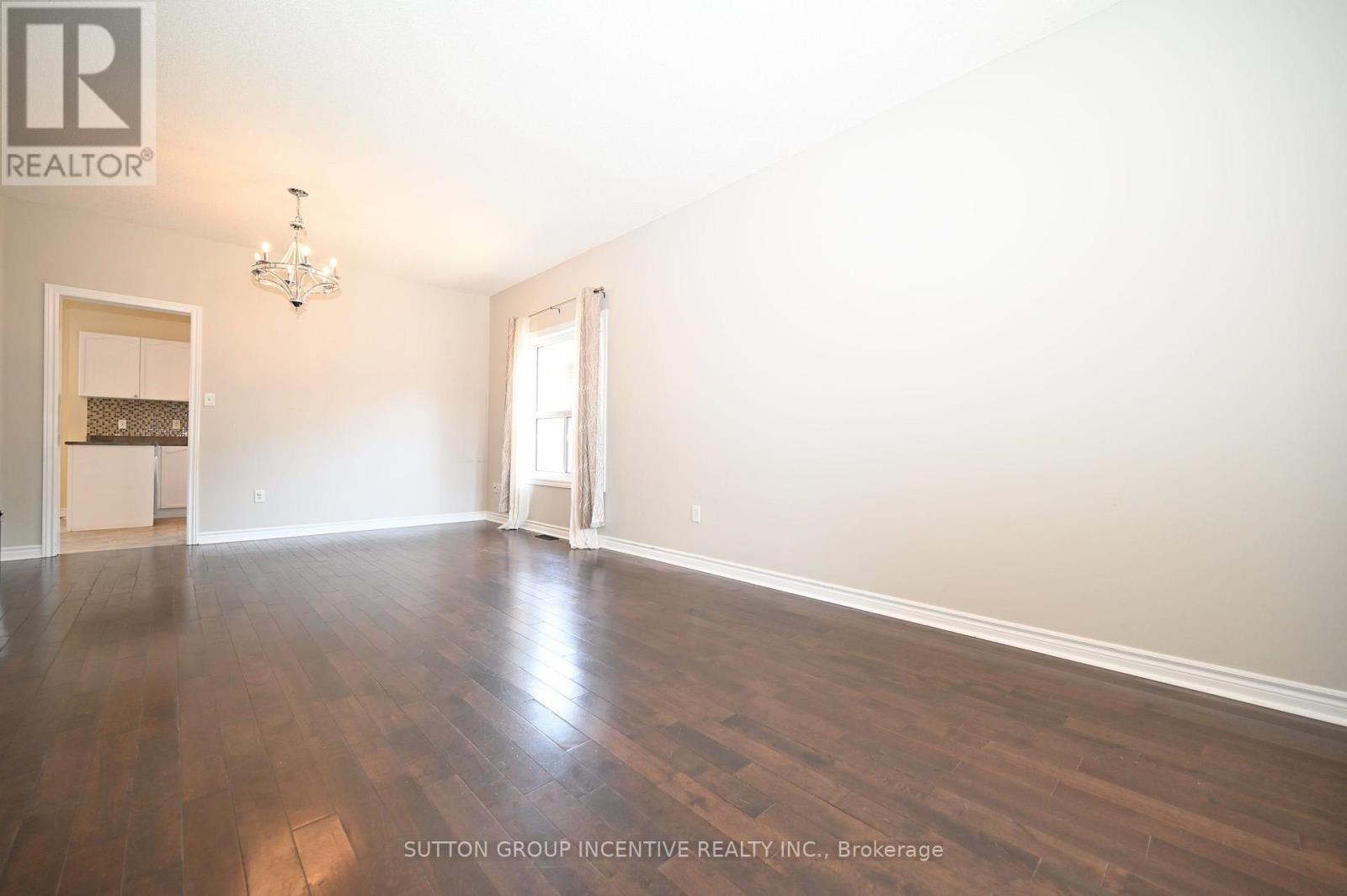 149 Raymond Crescent, Barrie (Painswick South), Ontario  L4N 0V7 - Photo 7 - S13747522
