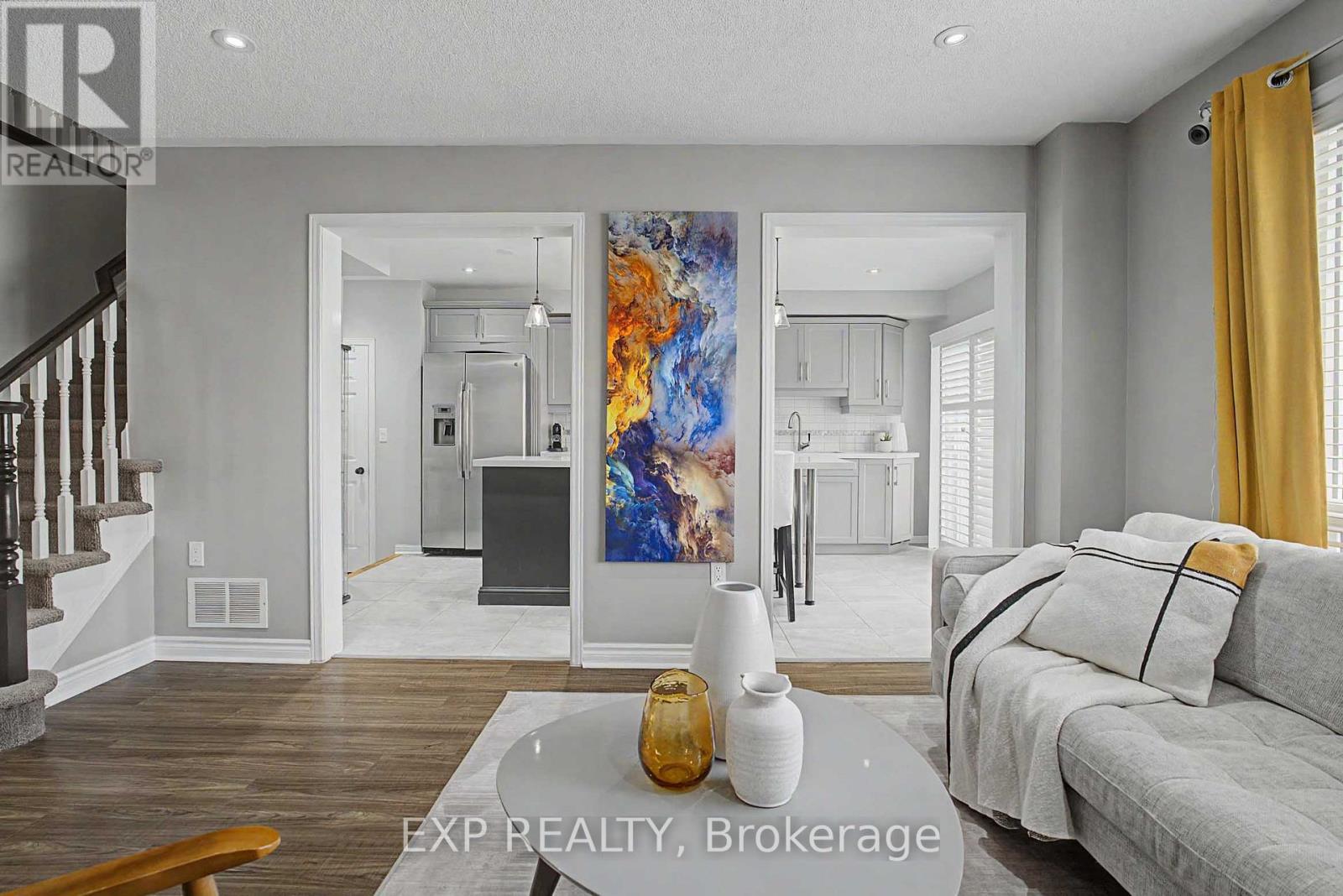 5421 Rochelle Way, Mississauga, Ontario  L5M 7Y2 - Photo 13 - W13747518