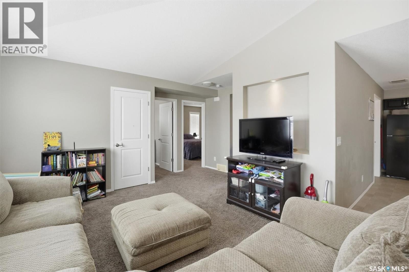 222 100 Chaparral Boulevard, Martensville, Saskatchewan  S0K 0A2 - Photo 7 - SK047629