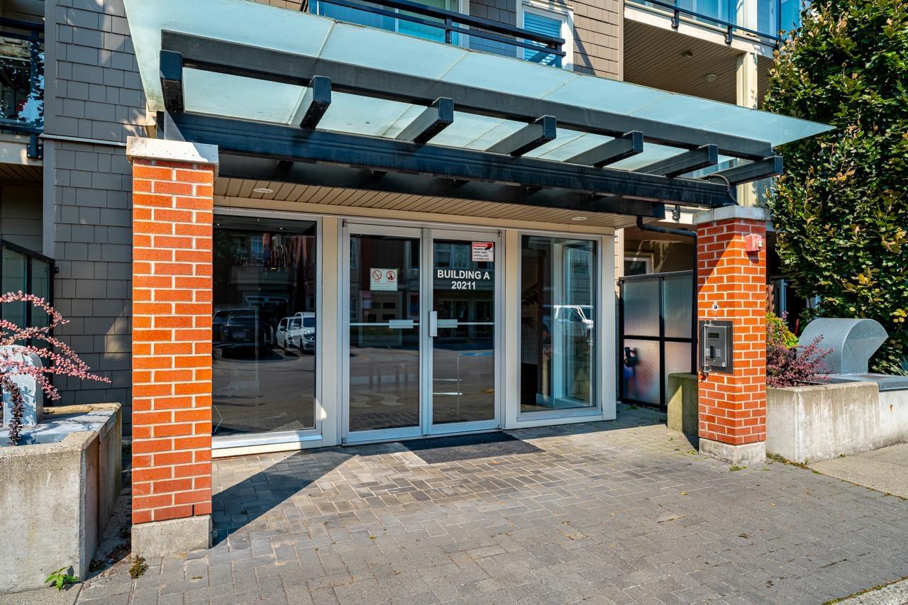 A210 20211 66 Avenue, Langley, British Columbia  V2Y 0L4 - Photo 3 - R3161755