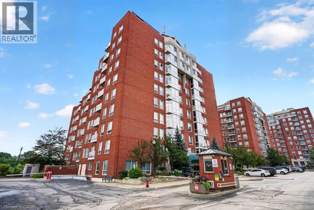 60 OLD MILL Road Unit# 702, Oakville, Ontario