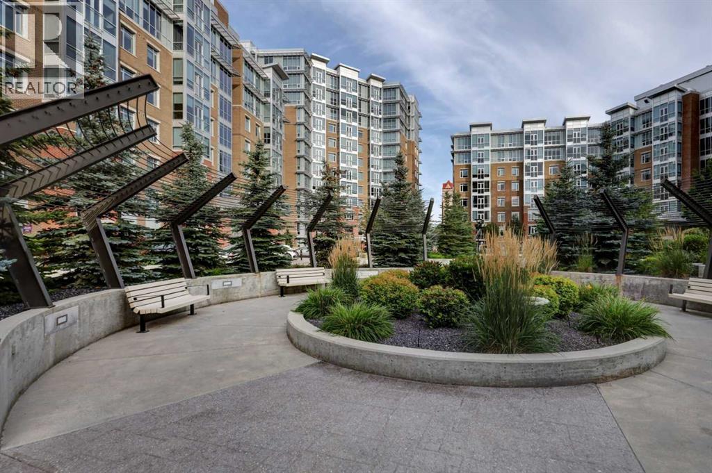 604, 32 Varsity Estates Circle NW, Calgary, Alberta  T3A 2Y1 - Photo 2 - A2342508