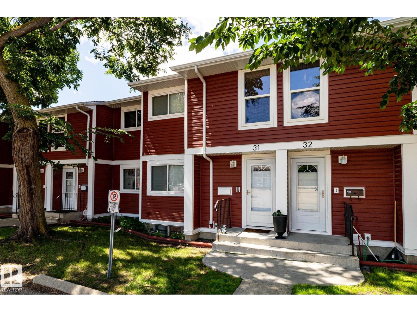 #31 4707 126 AV NW, Edmonton, Alberta