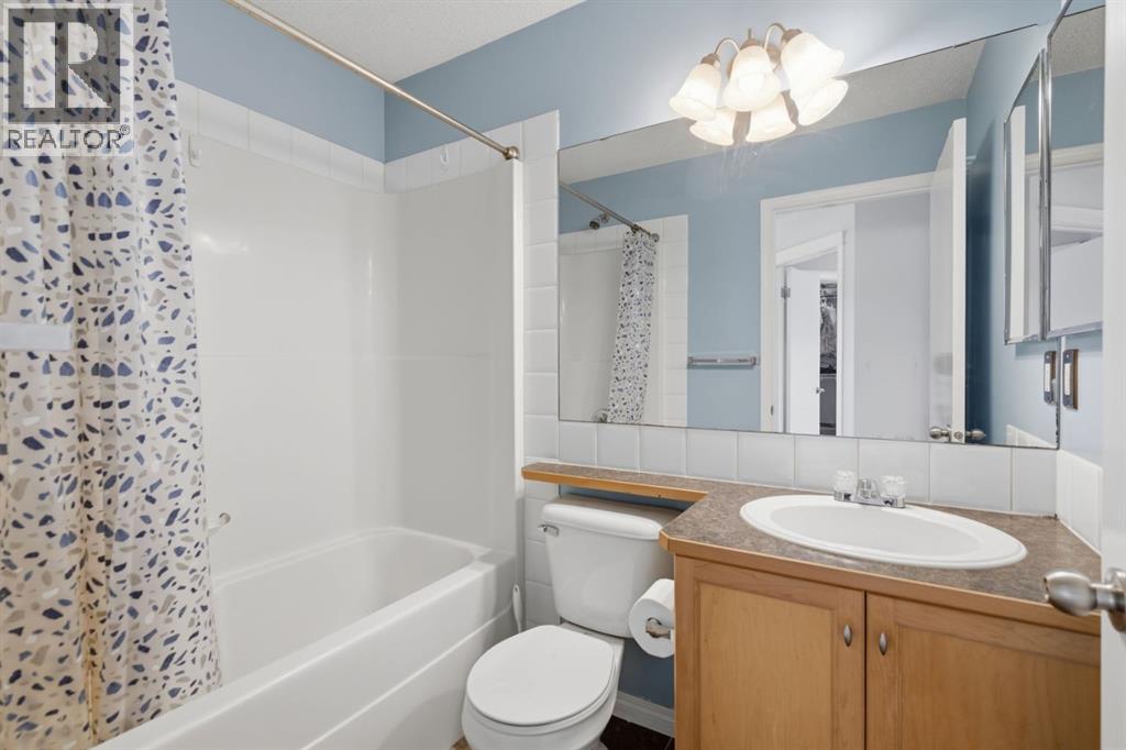 80 Prestwick Bay Se, Calgary, Alberta  T2Z 4S4 - Photo 26 - A2312449