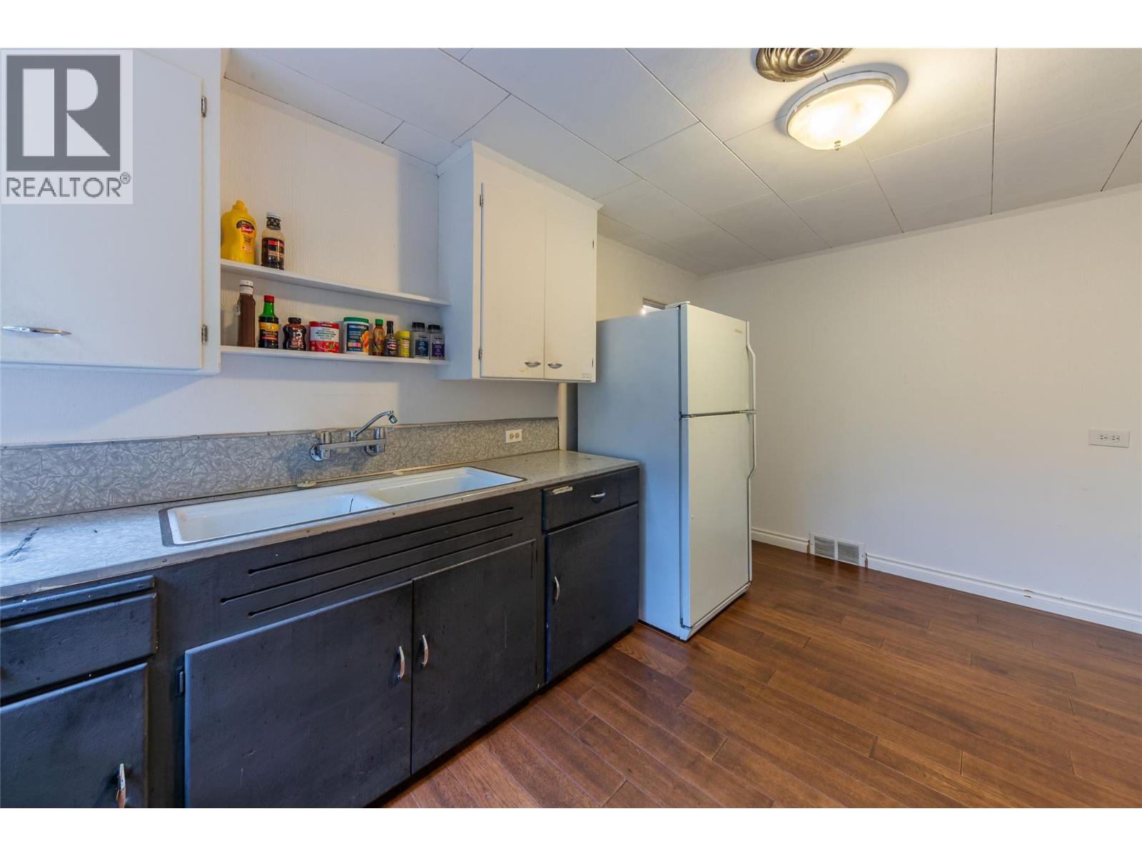 668 Munro Street, Kamloops, British Columbia  V2C 3E6 - Photo 39 - 10399640