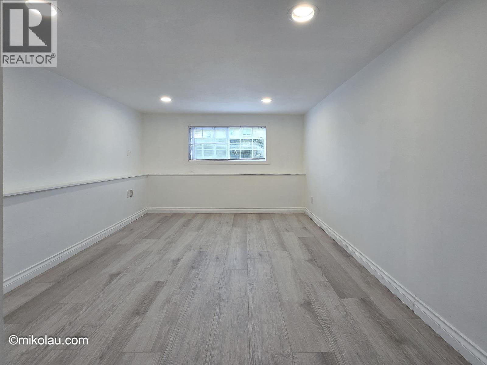 1xx Gilmore Ave, Burnaby, British Columbia  V5C 4P7 - Photo 3 - R3161744