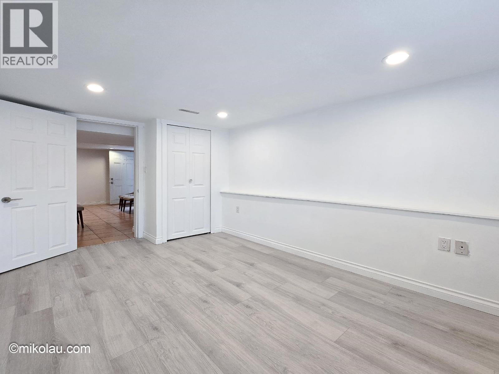 1xx Gilmore Ave, Burnaby, British Columbia  V5C 4P7 - Photo 4 - R3161744