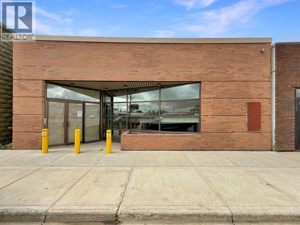15 Main Street SW, Falher, Alberta