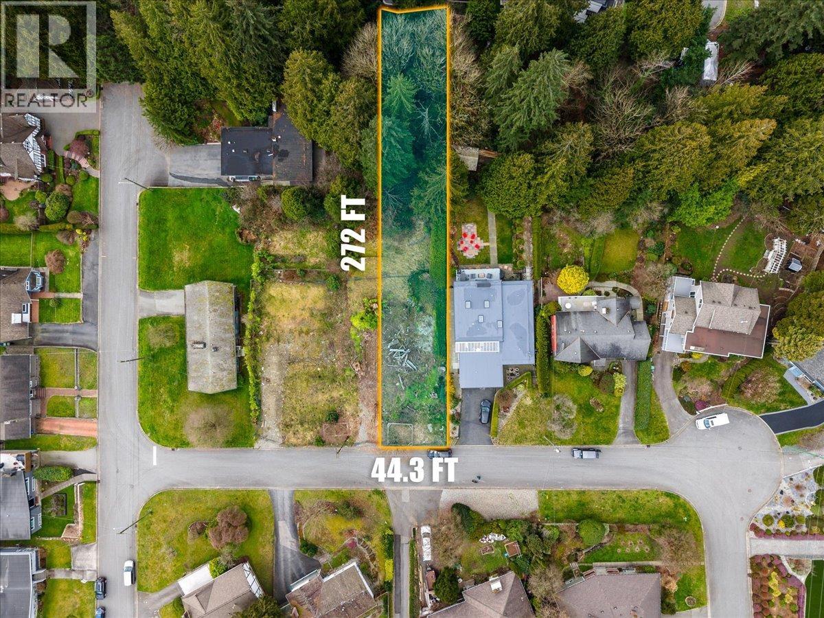 360 Duncan Street, Coquitlam, British Columbia  V3K 5B5 - Photo 4 - R3161731
