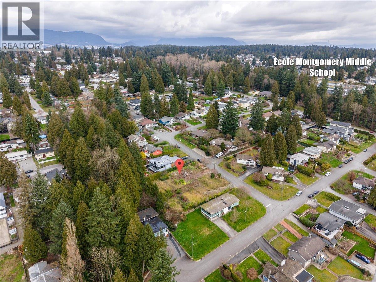360 Duncan Street, Coquitlam, British Columbia  V3K 5B5 - Photo 7 - R3161731