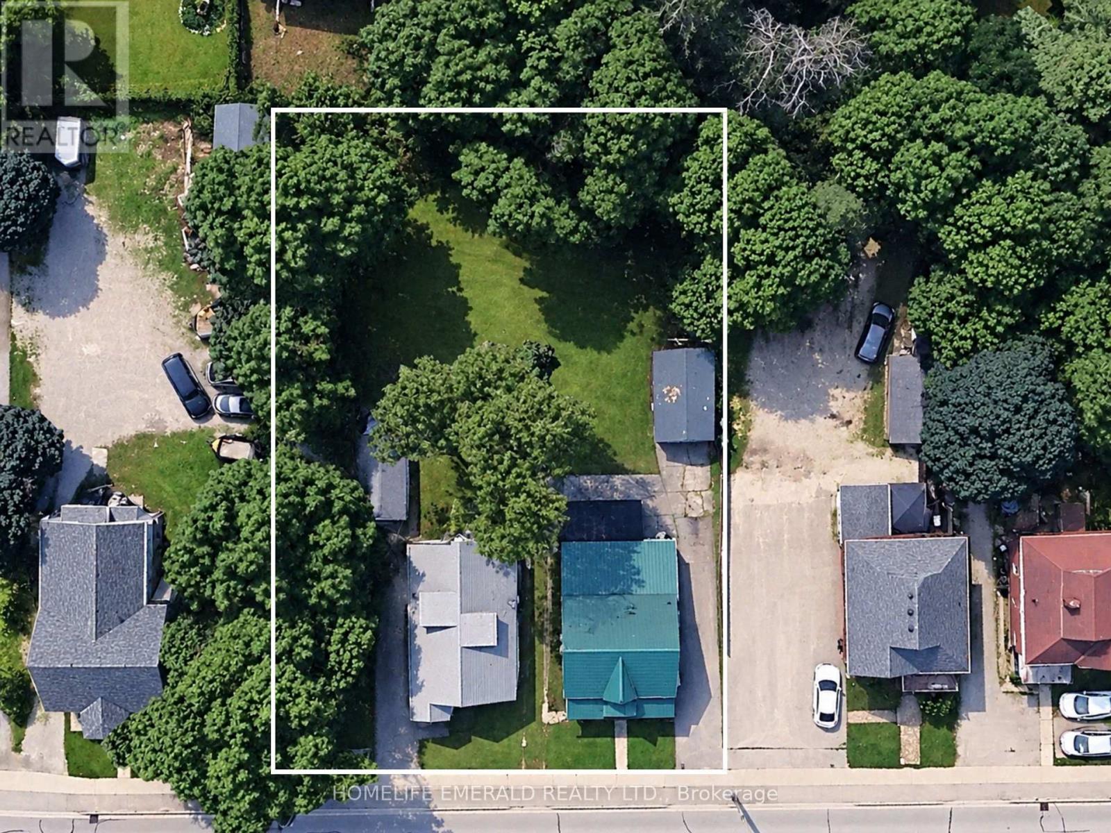 185 & 191 Dunlop Street W, Barrie (Queen's Park), Ontario  L4N 1B6 - Photo 2 - S13747604
