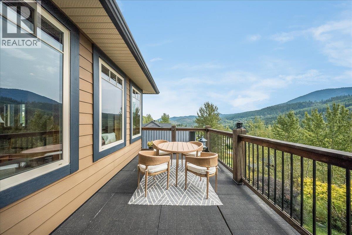 925 Redstone Drive, Rossland, British Columbia  V0G 1Y0 - Photo 16 - 10399786