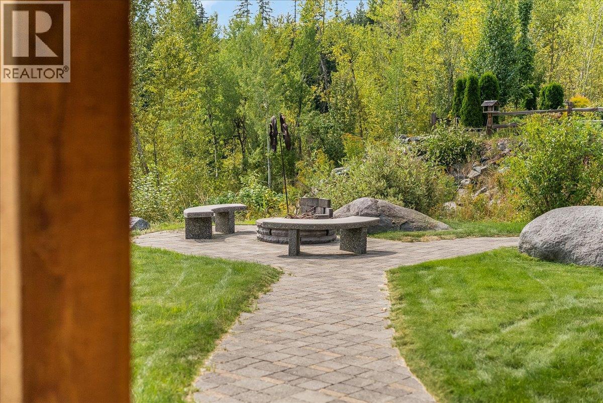 925 Redstone Drive, Rossland, British Columbia  V0G 1Y0 - Photo 11 - 10399786