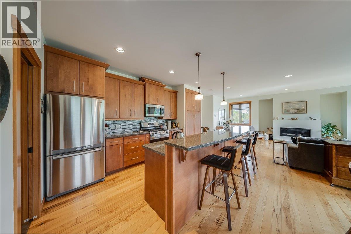 925 Redstone Drive, Rossland, British Columbia  V0G 1Y0 - Photo 28 - 10399786