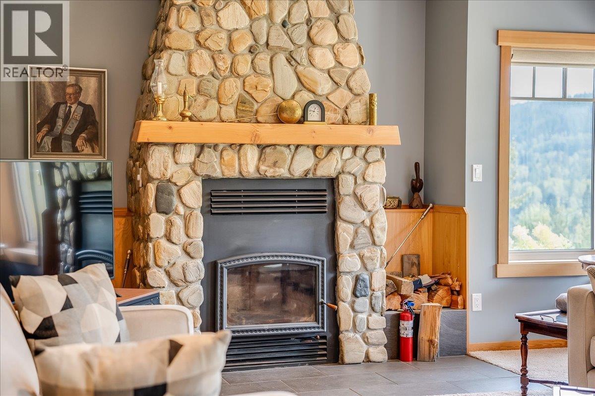 925 Redstone Drive, Rossland, British Columbia  V0G 1Y0 - Photo 38 - 10399786
