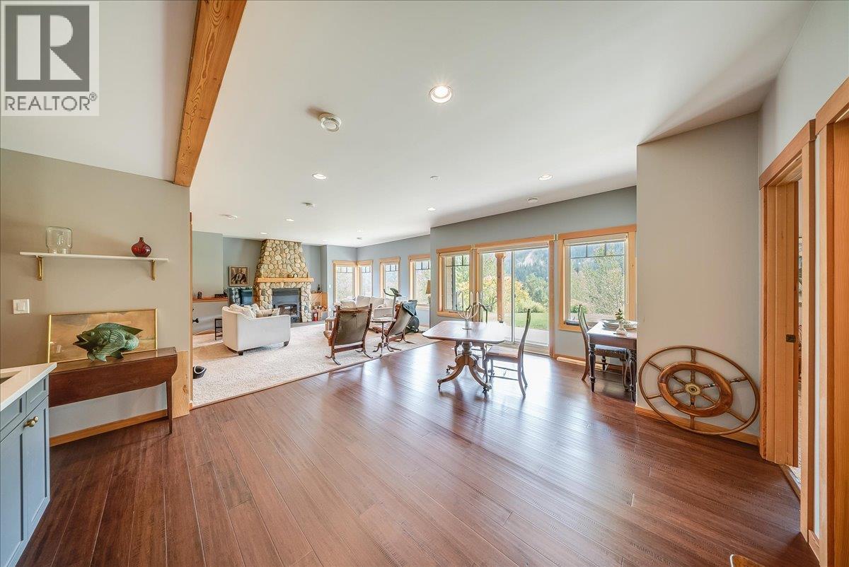 925 Redstone Drive, Rossland, British Columbia  V0G 1Y0 - Photo 42 - 10399786