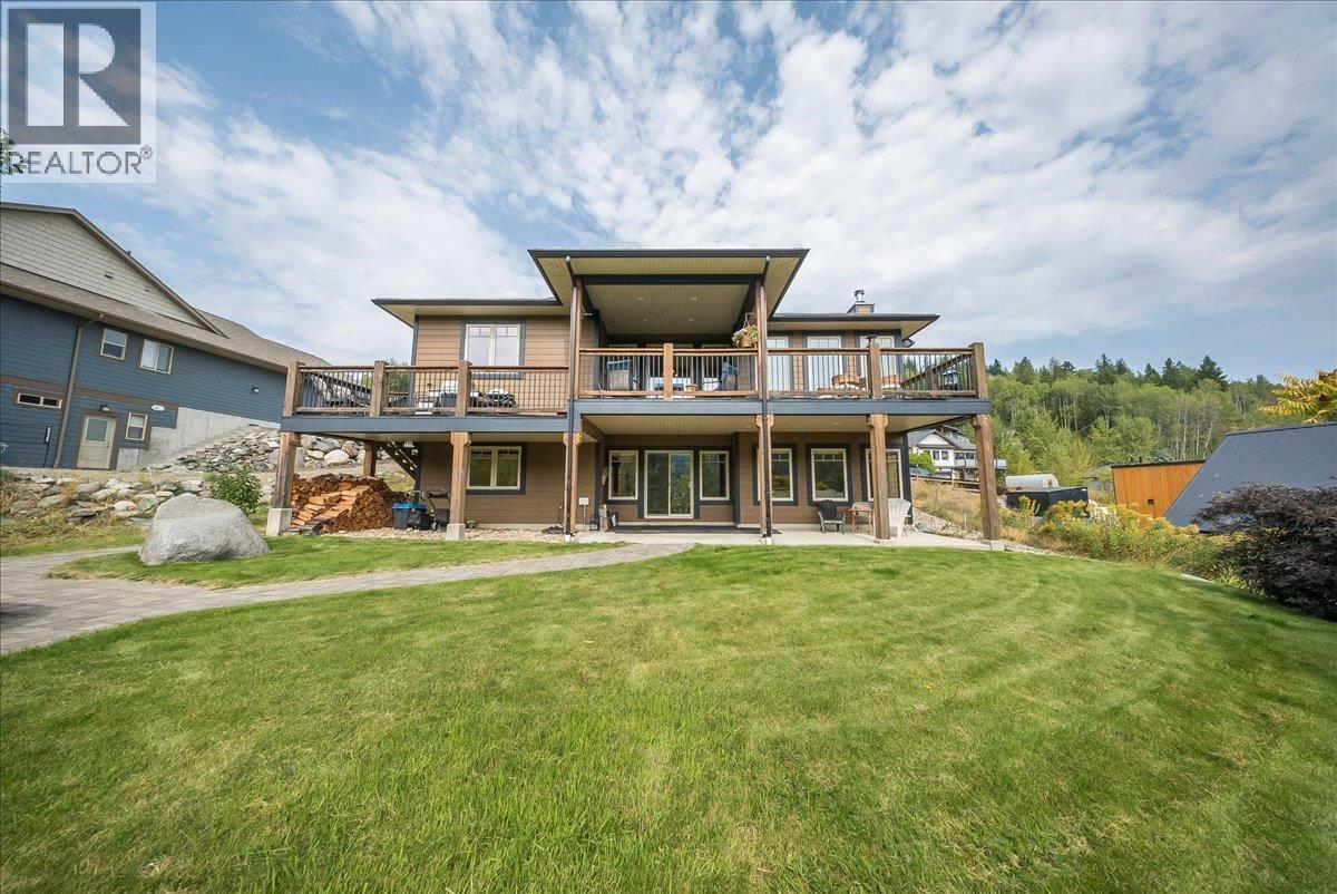 925 Redstone Drive, Rossland, British Columbia  V0G 1Y0 - Photo 9 - 10399786
