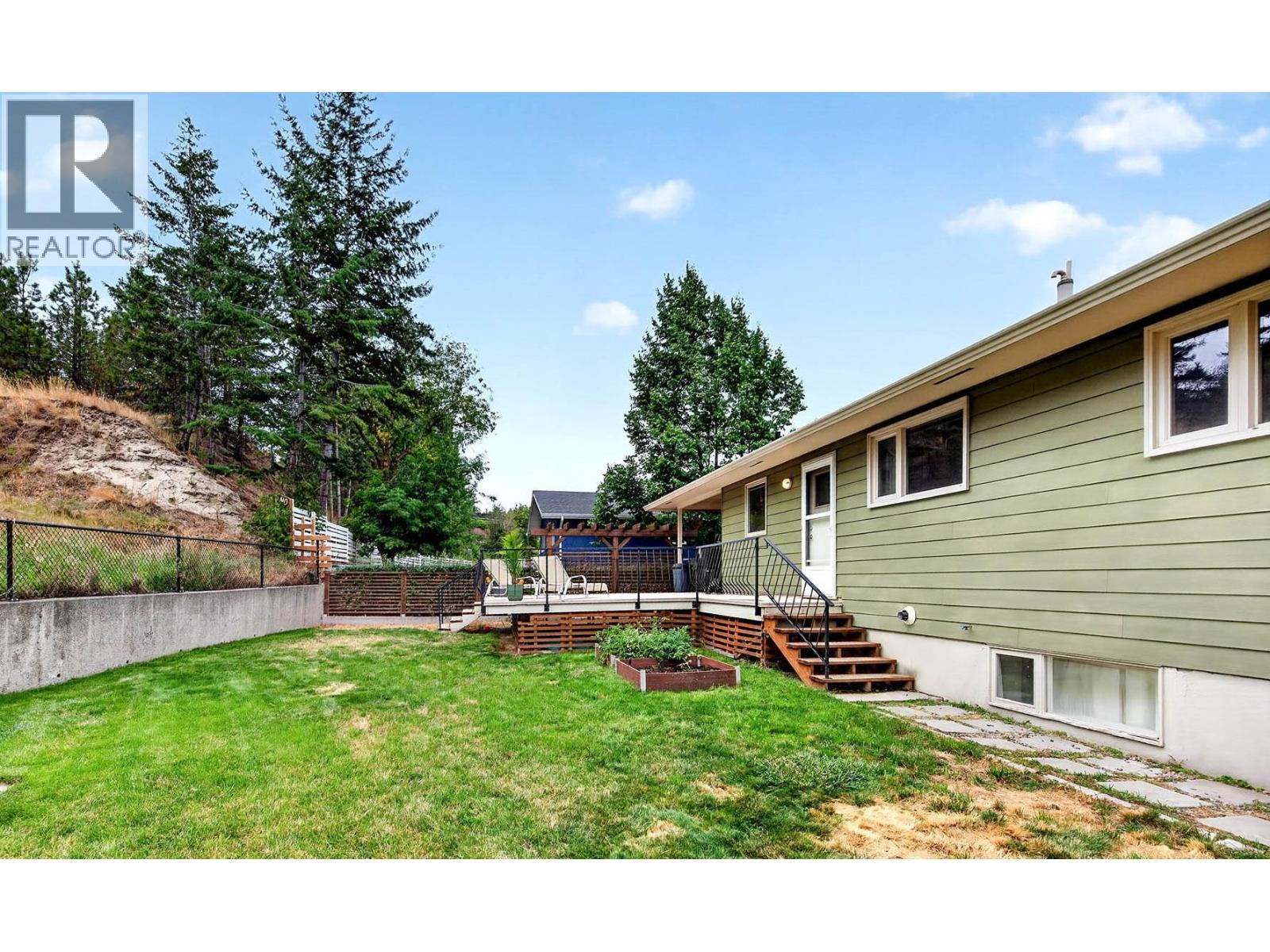 233 Monmouth Drive, Kamloops, British Columbia  V2E 1L9 - Photo 39 - 10334399