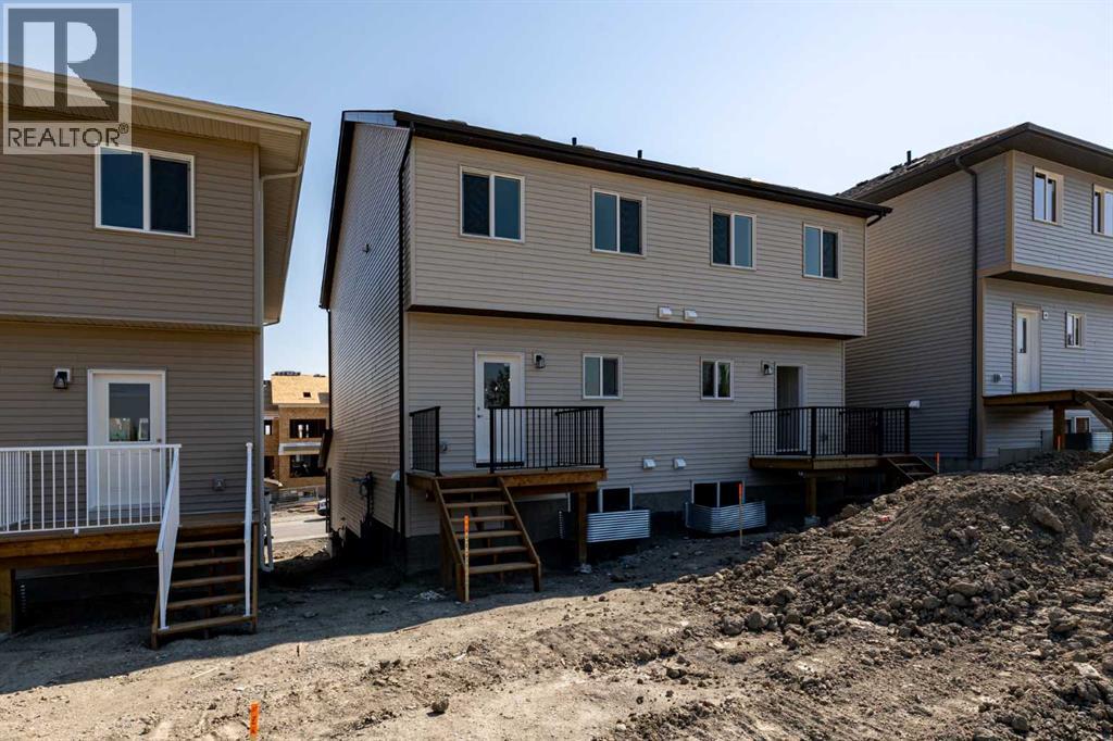 7 Tillotson Loop, Okotoks, Alberta  T1S 4S8 - Photo 32 - A2339803