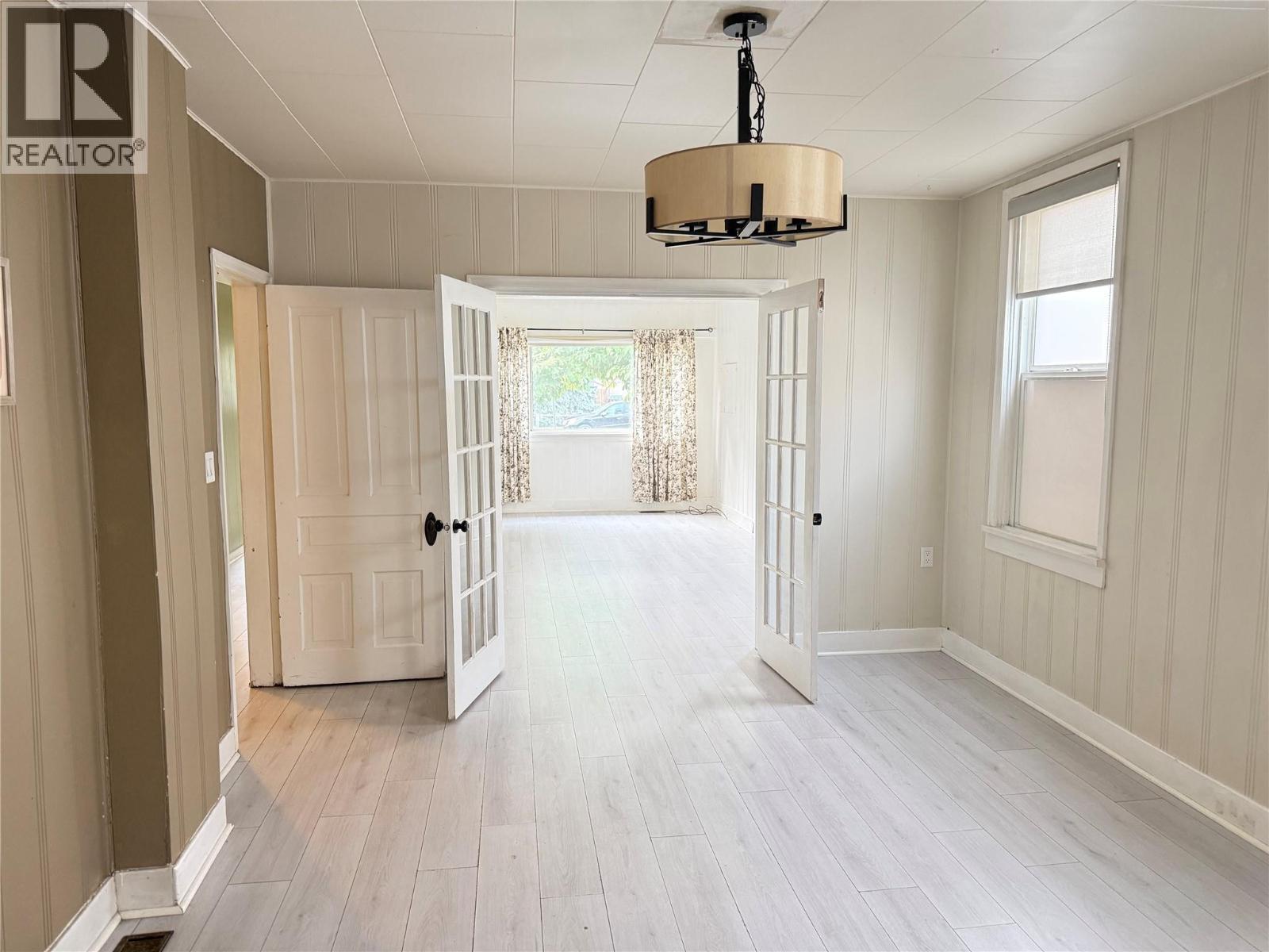 748 Bernard Avenue, Kelowna, British Columbia  V1Y 6P5 - Photo 10 - 10399184