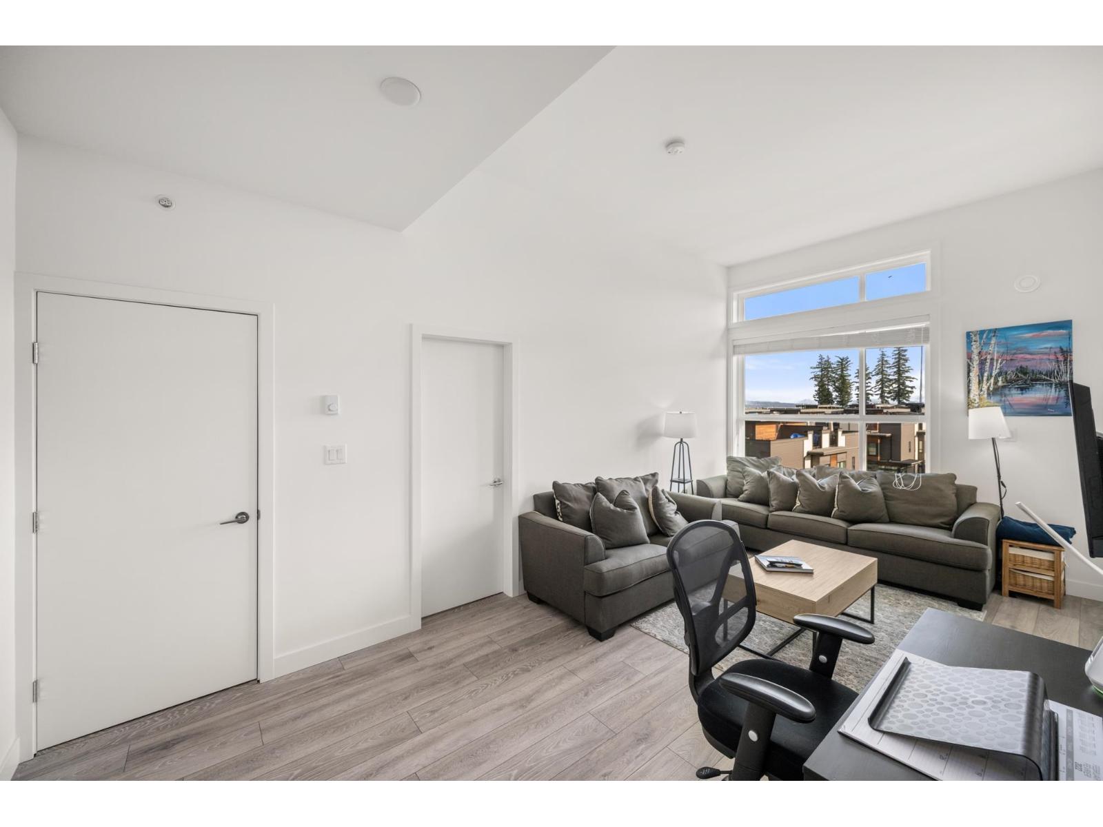 501 7809 209 Street, Langley, British Columbia  V2Y 3N6 - Photo 2 - R3161789