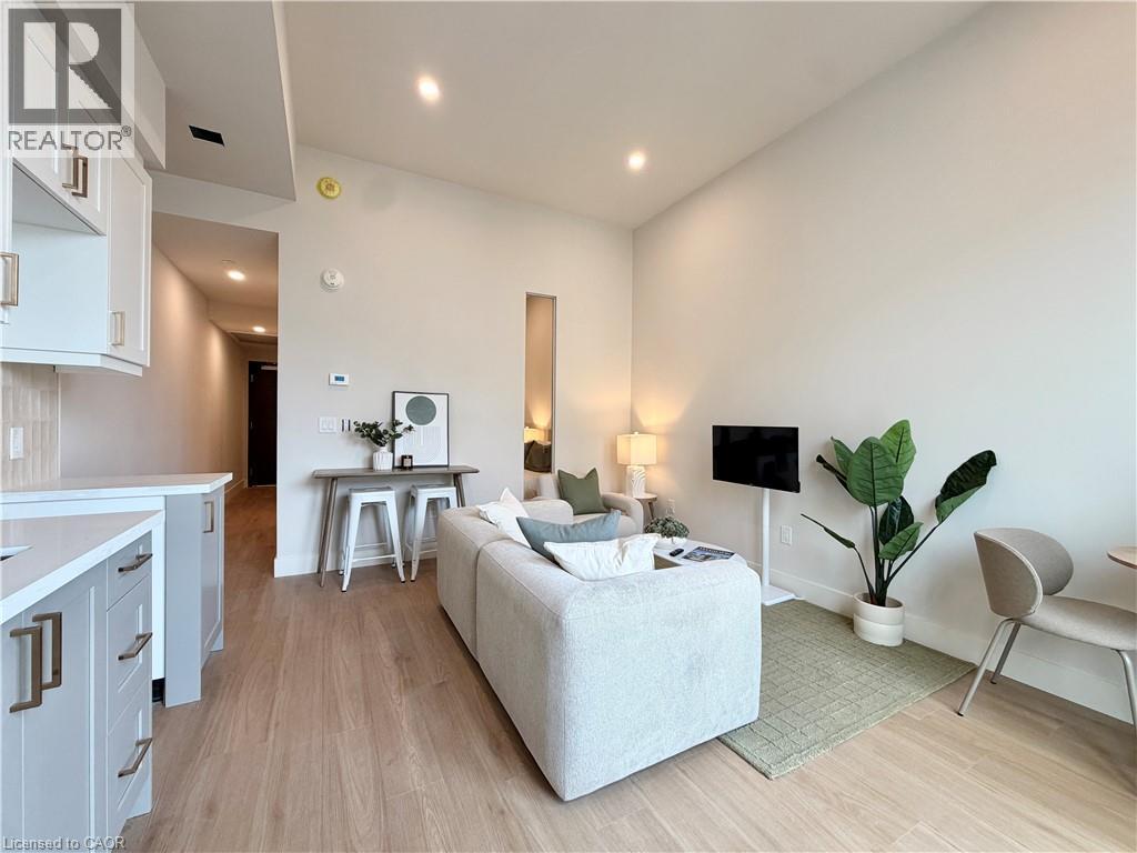 56 York Boulevard Unit# 204, Hamilton, Ontario  L8R 2M9 - Photo 6 - 40859278