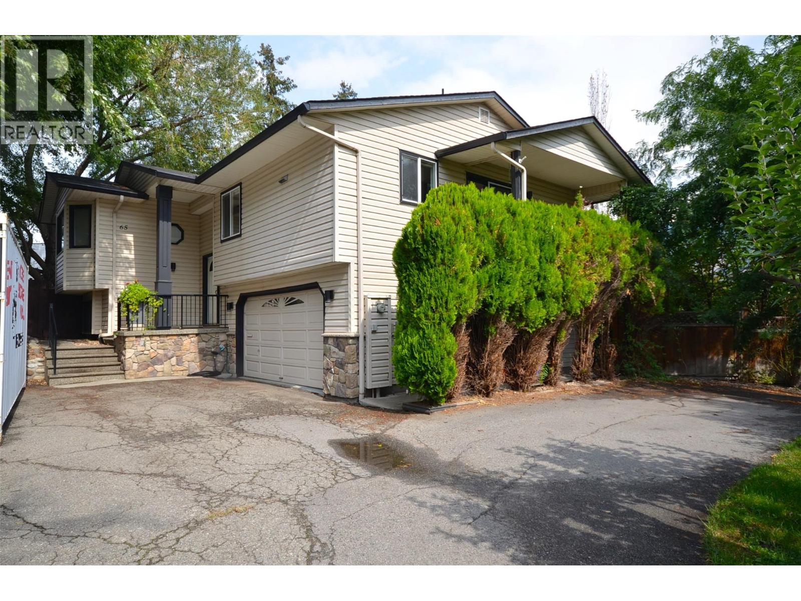 65 Sarsons Place, Coldstream, British Columbia  V1B 2K8 - Photo 1 - 10399679