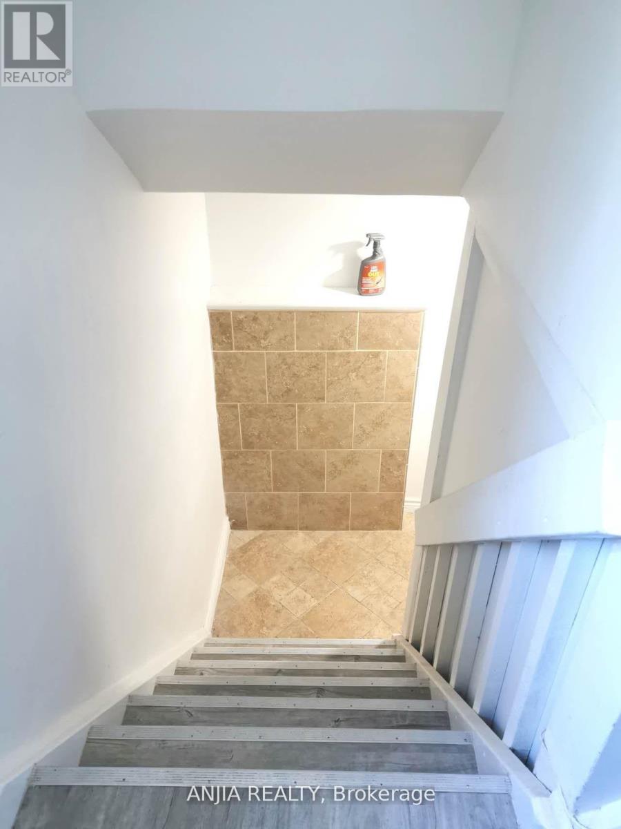 442 Bonita Crescent, Richmond Hill, Ontario  L4C 3N1 - Photo 20 - N13747624