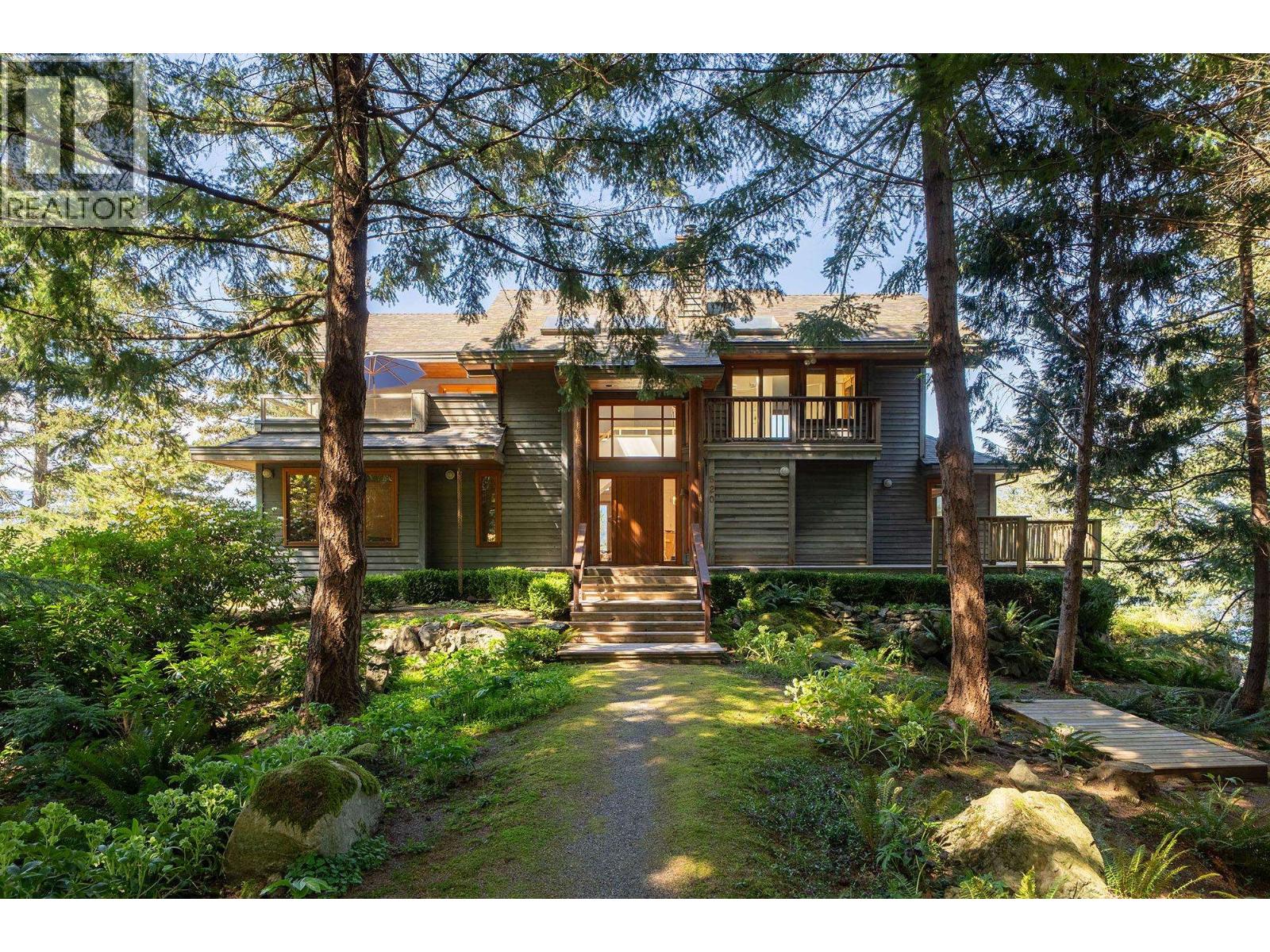 520 SMUGGLERS COVE ROAD, Bowen Island, British Columbia